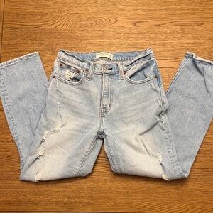Abercrombie & Fitch The Boyfriend Mid Rise jeans